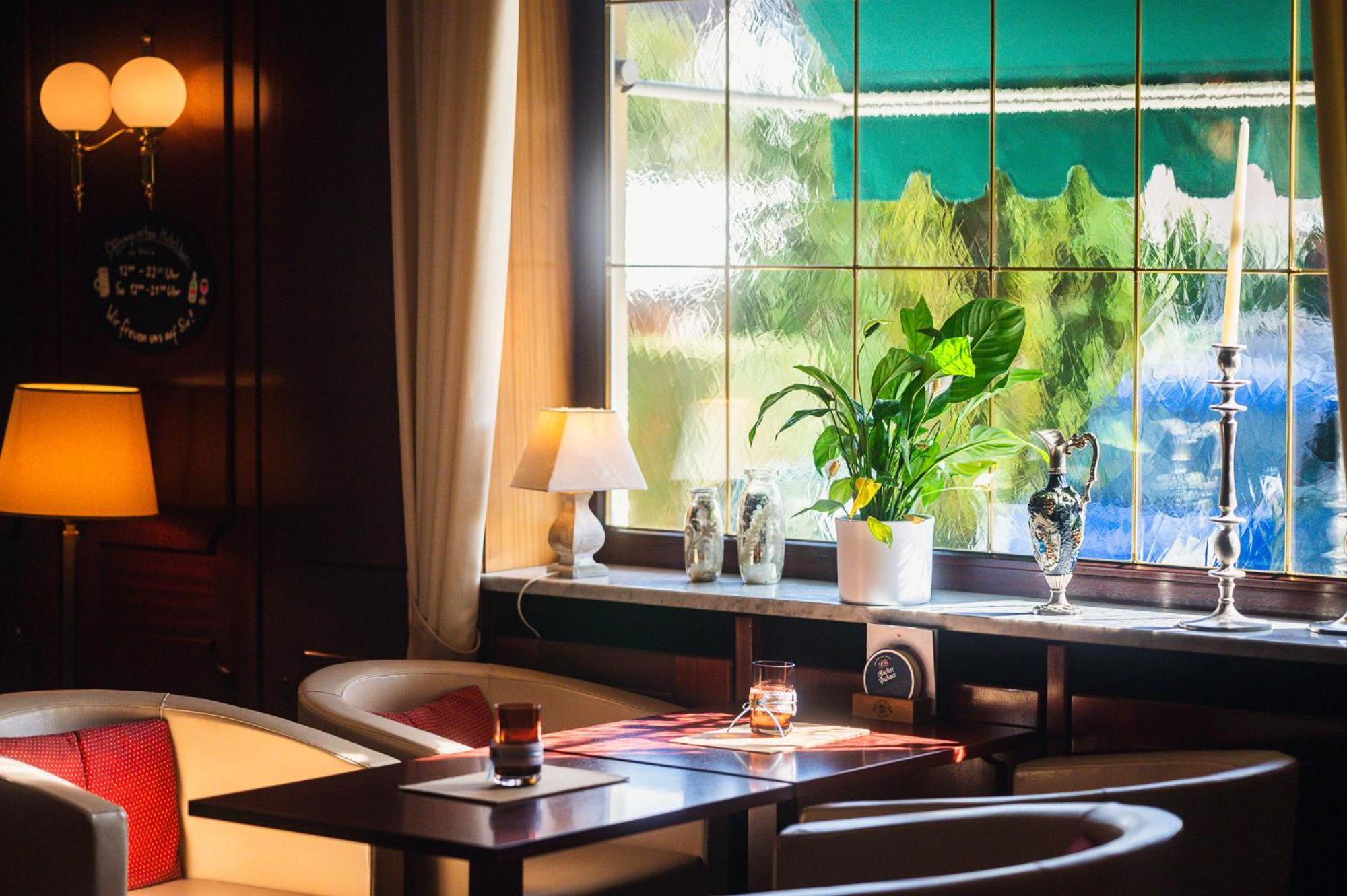 Hotel Am Schlosspark Zum Kurfuerst Oberschleißheim Dış mekan fotoğraf
