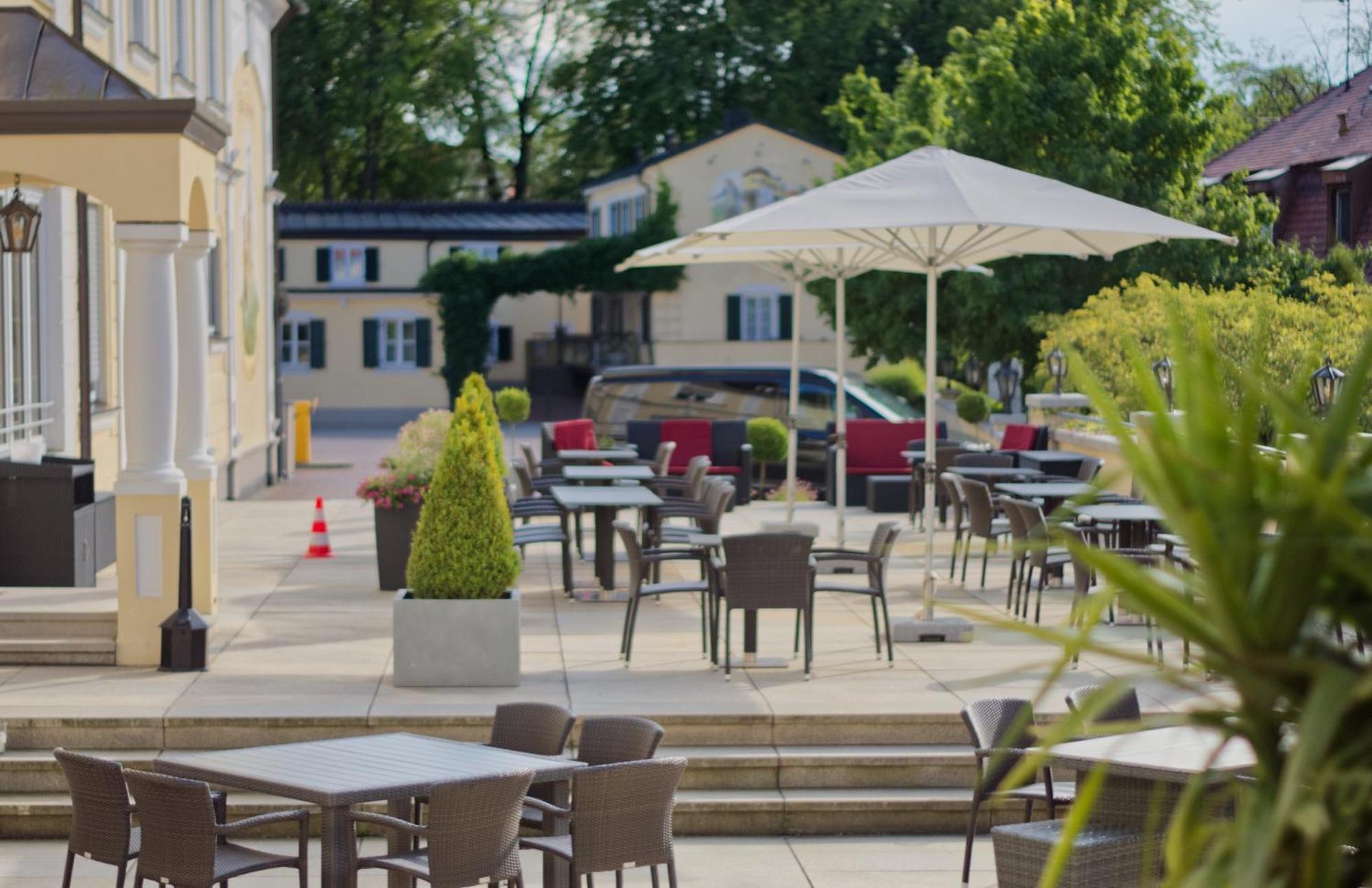 Hotel Am Schlosspark Zum Kurfuerst Oberschleißheim Dış mekan fotoğraf